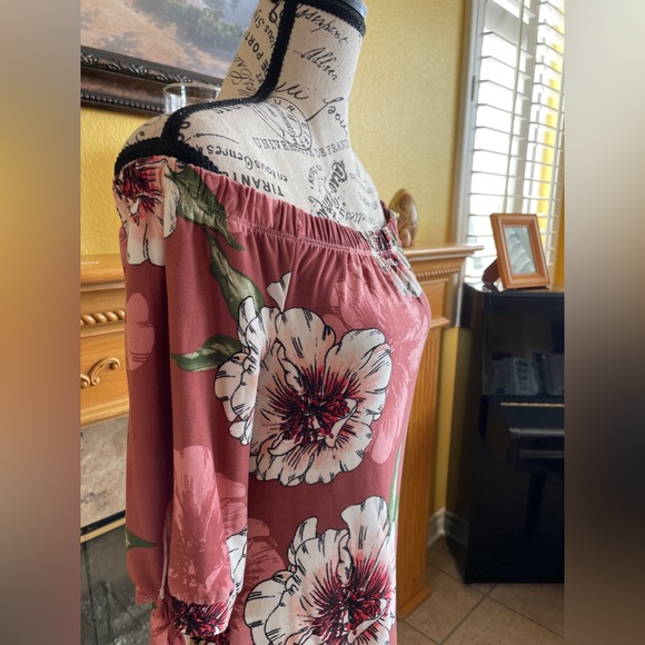 Planet gold, small mini dress - Picture 3 of 6